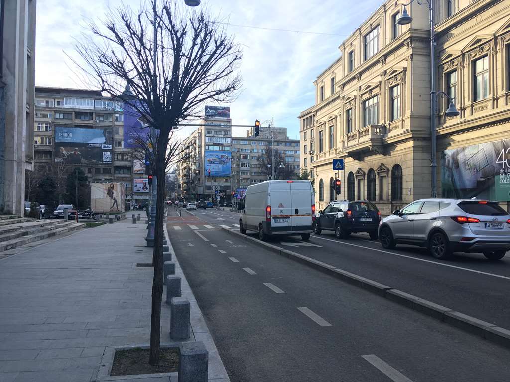 布加勒斯特市中心莱昂纳多酒店 外观 照片
